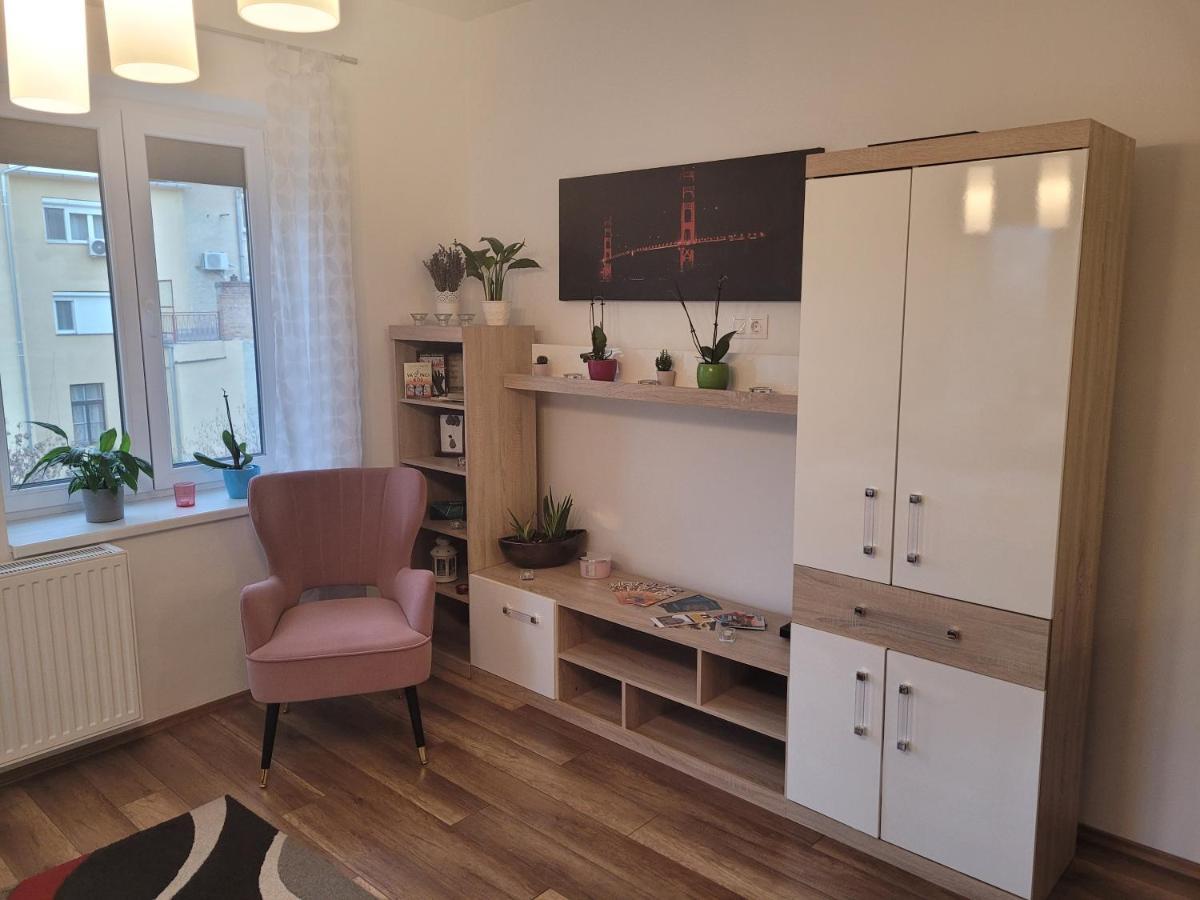 פץ' Rose Apartment מראה חיצוני תמונה